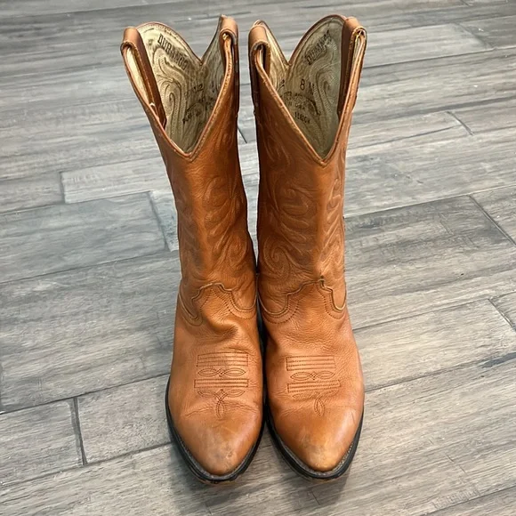 Durango Women's Heeled Boots in Rich Brown - Picture 2 of 15